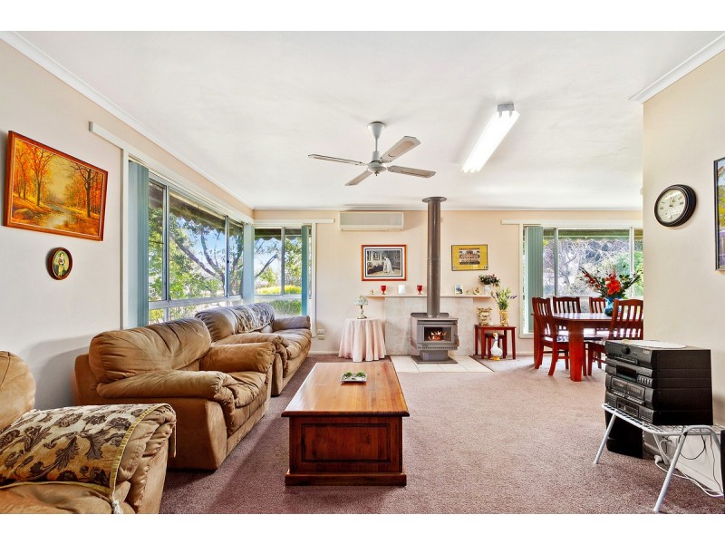 56 McFarlane Street, Stratford VIC 3862