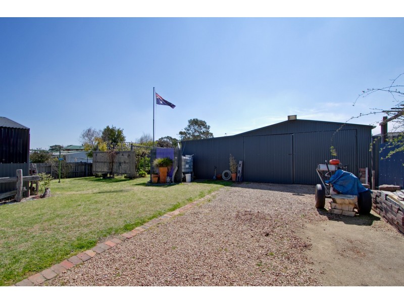 21 Jones Street, Stratford VIC 3862