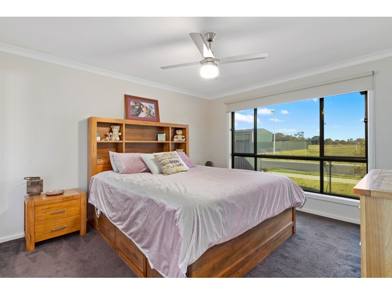 6 Pruden Court, Stratford VIC 3862