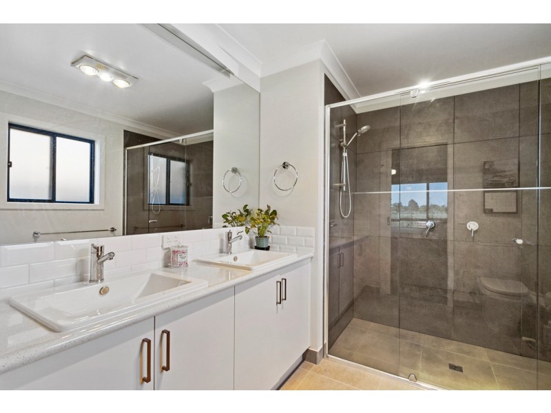 6 Pruden Court, Stratford VIC 3862