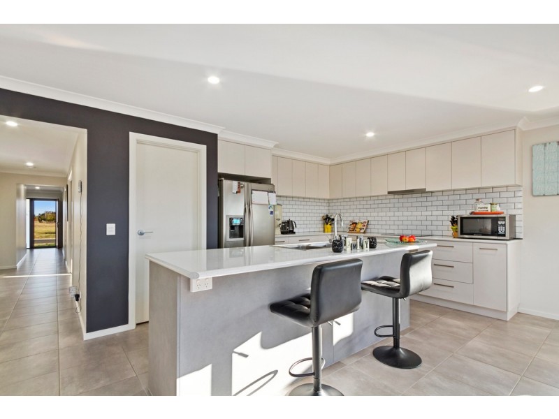 6 Pruden Court, Stratford VIC 3862