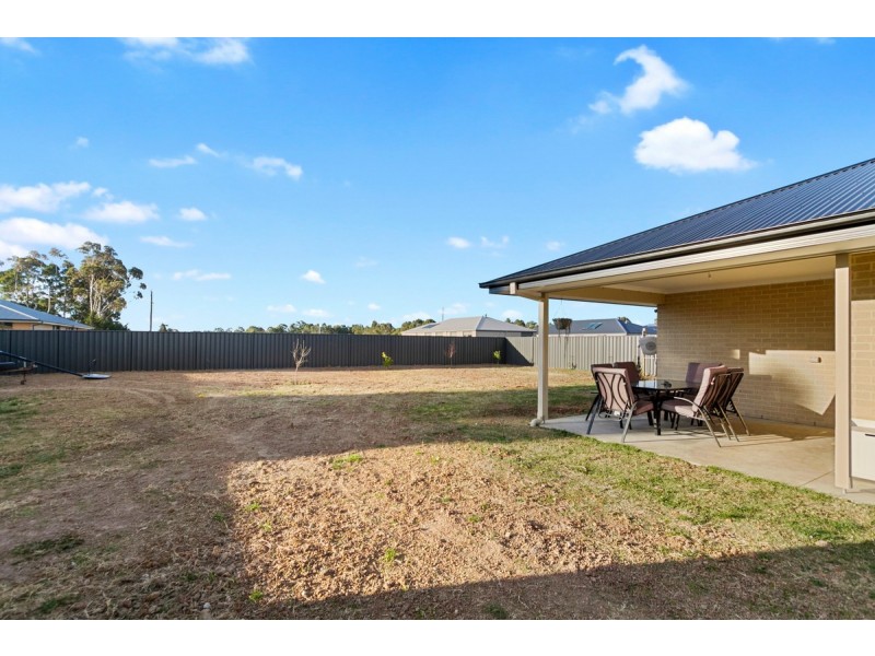 6 Pruden Court, Stratford VIC 3862