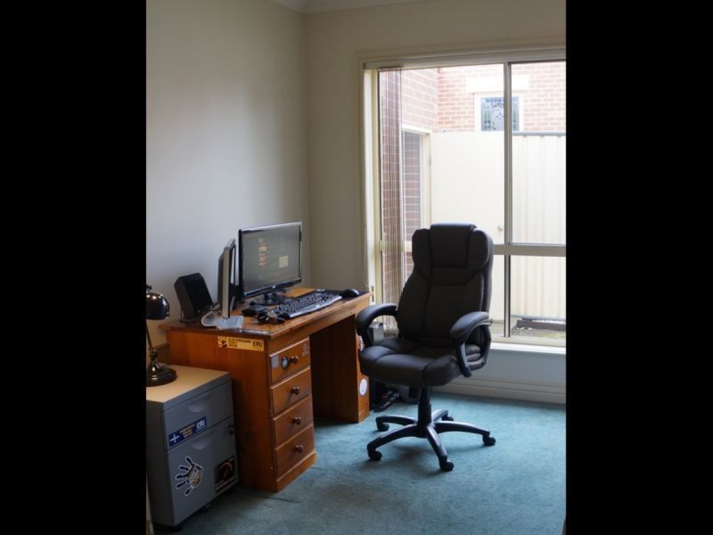 2/113 Barkly Street, Sale VIC 3850