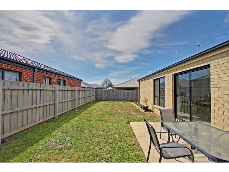 7 Billabong Avenue, Sale VIC 3850