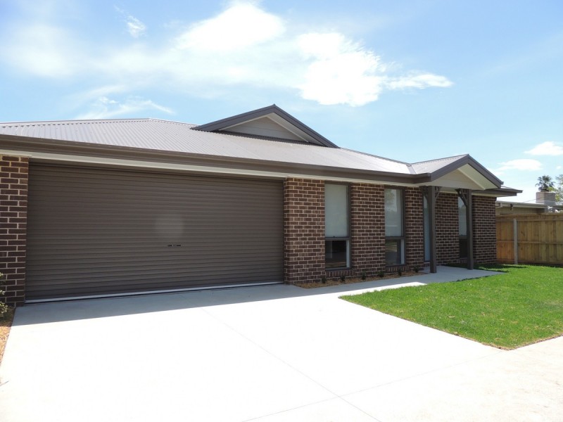 1B Nicholson Street, Sale VIC 3850