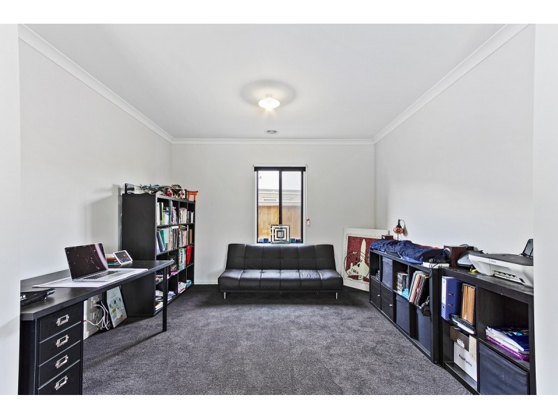 16 Redgum Court, Sale VIC 3850