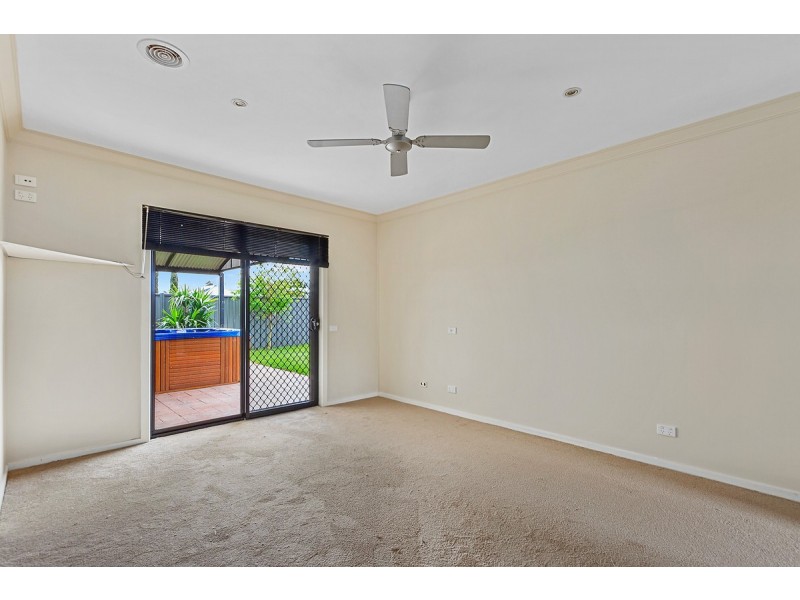 22 Krista Court, Sale VIC 3850