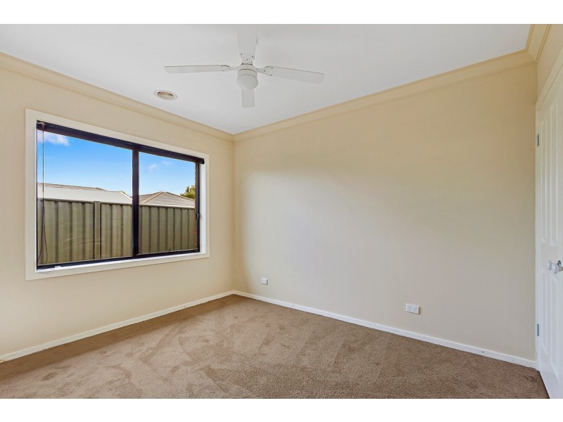 22 Krista Court, Sale VIC 3850
