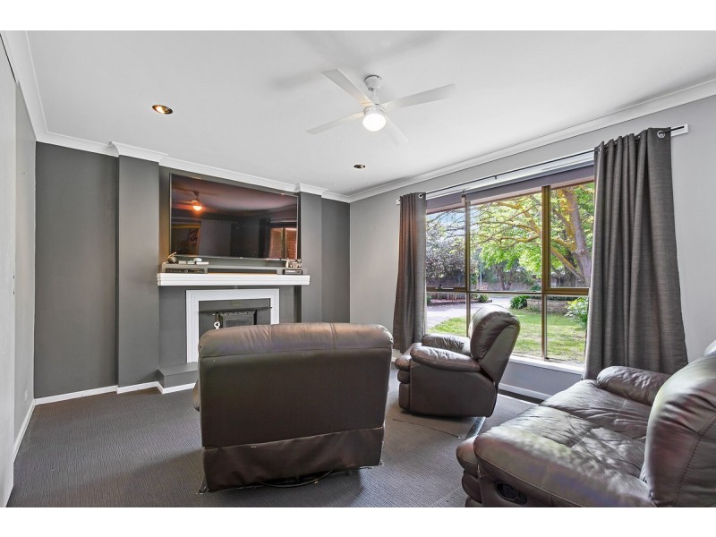 50 Coverdale Drive, Sale VIC 3850