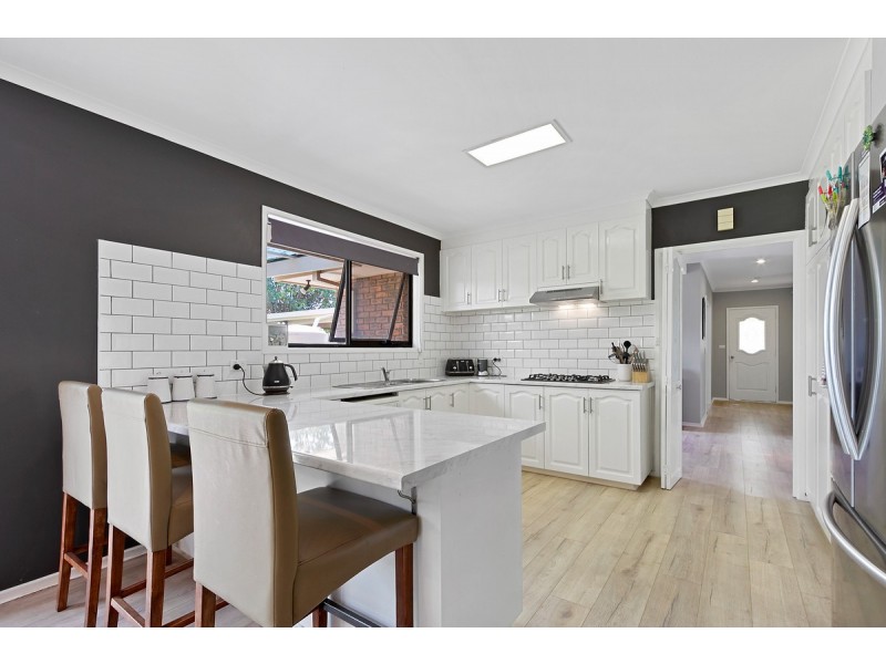 50 Coverdale Drive, Sale VIC 3850