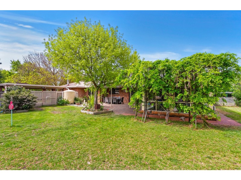 50 Coverdale Drive, Sale VIC 3850