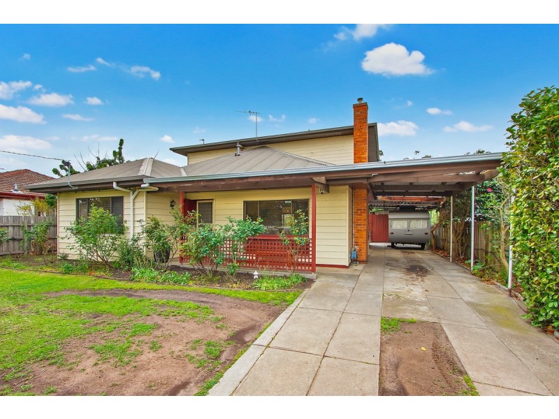 19 Raglan Street, Sale VIC 3850