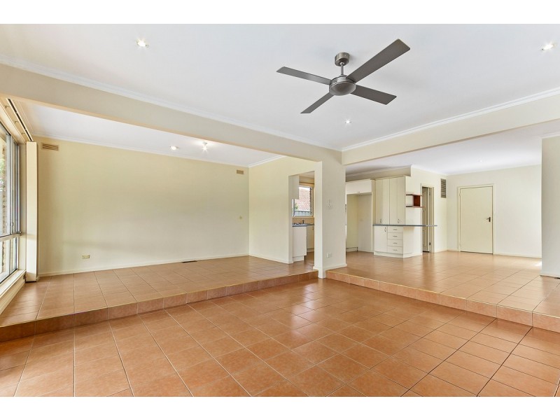 31 Alameda Drive, Sale VIC 3850