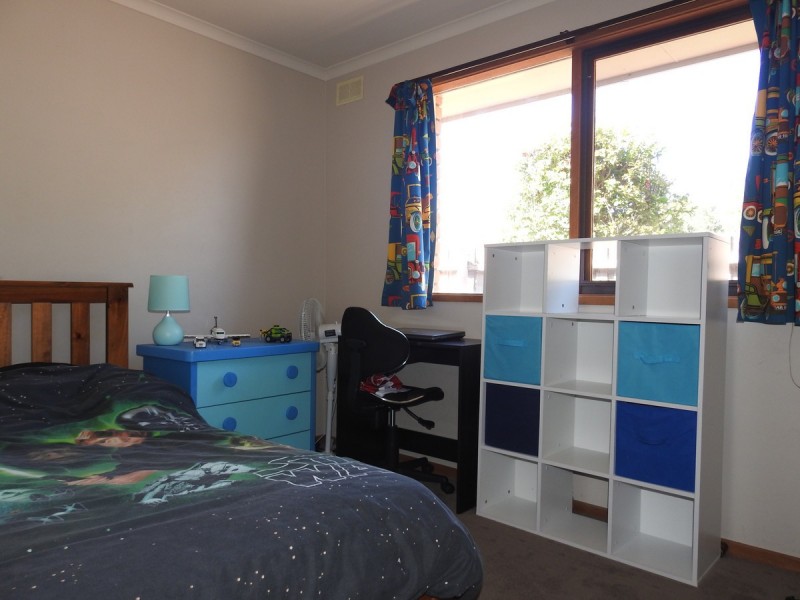 15 Natalie Court, Sale VIC 3850