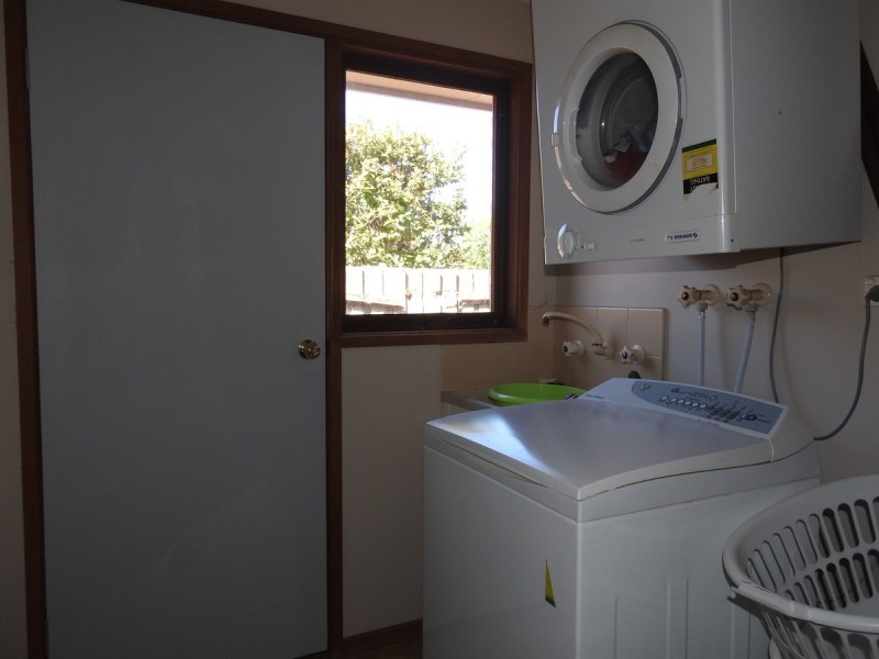 15 Natalie Court, Sale VIC 3850