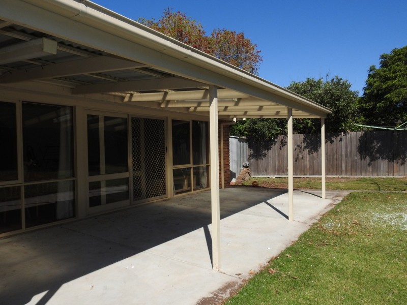 15 Natalie Court, Sale VIC 3850