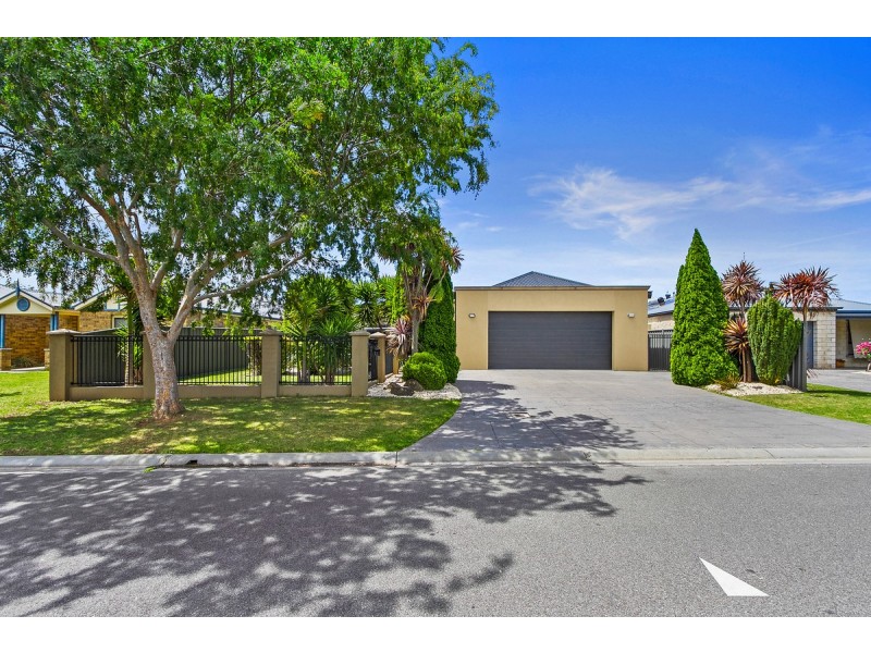 11 Langholme Court, Sale VIC 3850