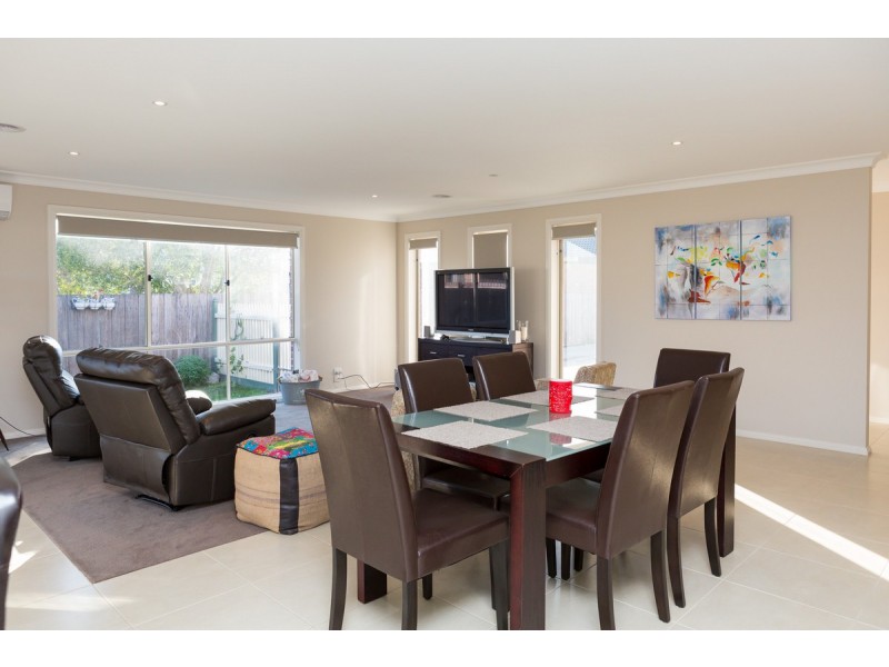 Unit 2/115 Marley Street, Sale VIC 3850