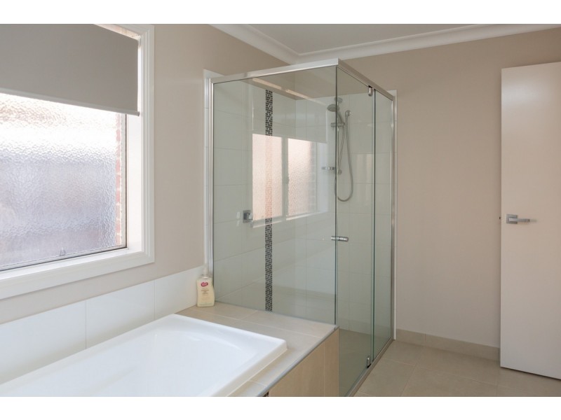 Unit 2/115 Marley Street, Sale VIC 3850