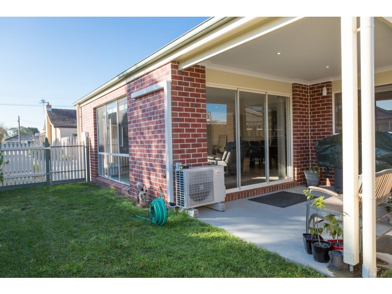 Unit 2/115 Marley Street, Sale VIC 3850