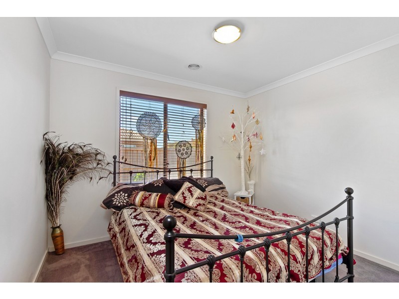 26 Ruthberg Drive, Sale VIC 3850