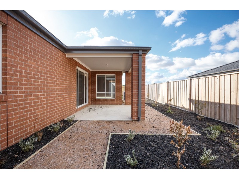 97 Hobson Street, Stratford VIC 3862