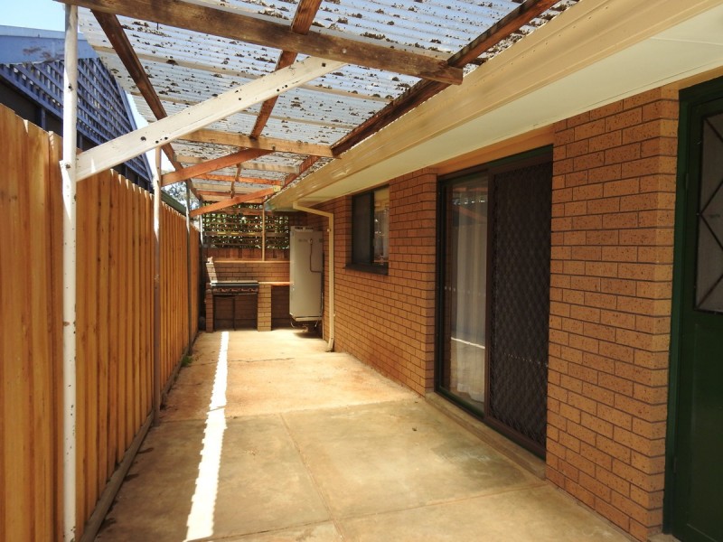 2 Aspect Court, Sale VIC 3850