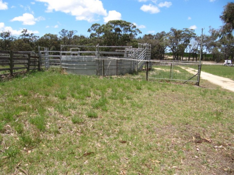 5647 South Gippsland Highway, Stradbroke VIC 3851