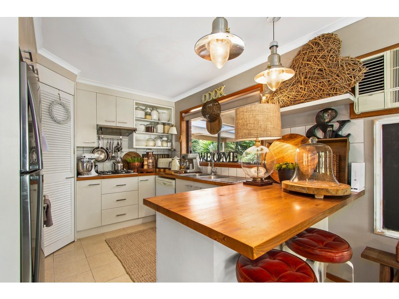 10 Melaleuca Court, Sale VIC 3850