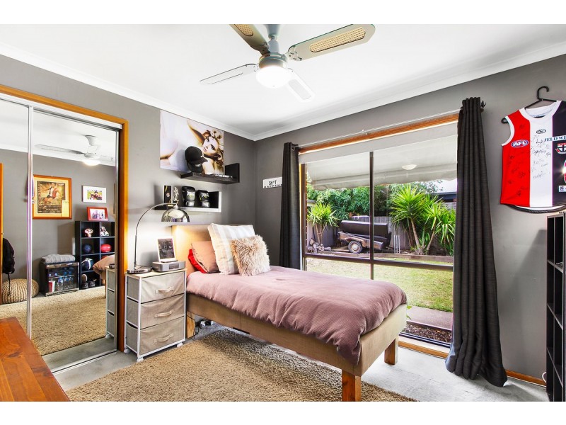 10 Melaleuca Court, Sale VIC 3850