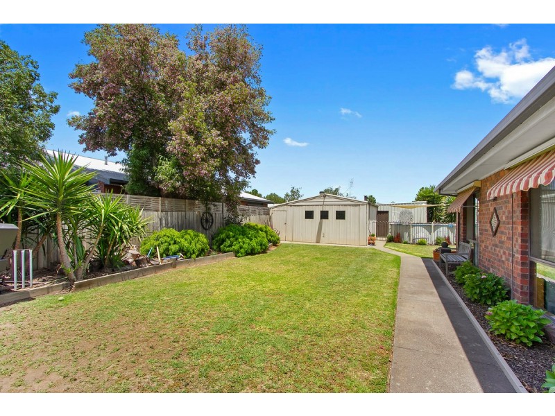 10 Melaleuca Court, Sale VIC 3850