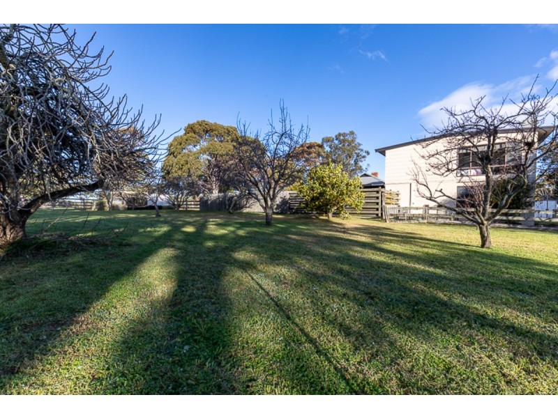 160 Seaspray Road, Longford VIC 3851