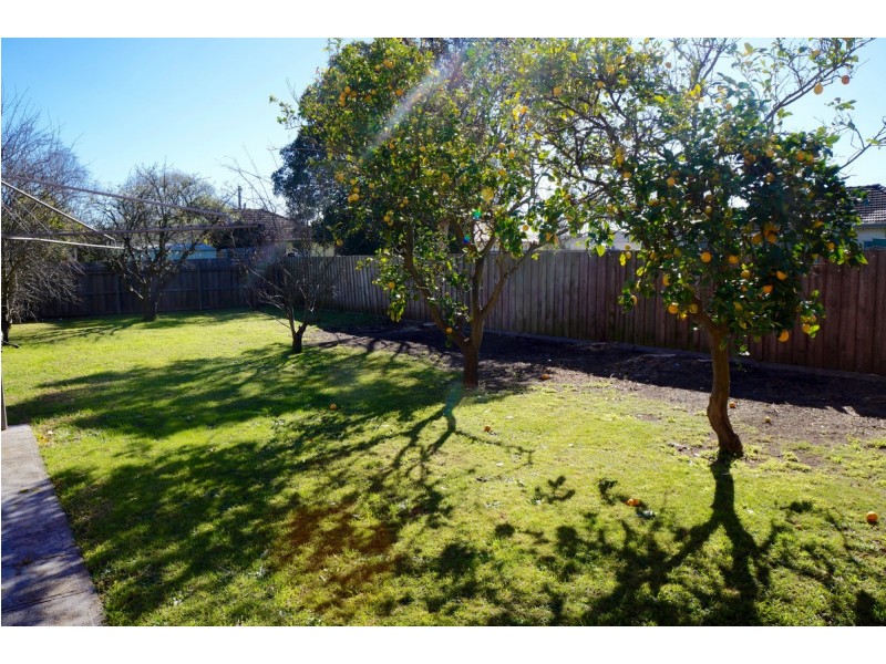 25 Howard Street, Sale VIC 3850