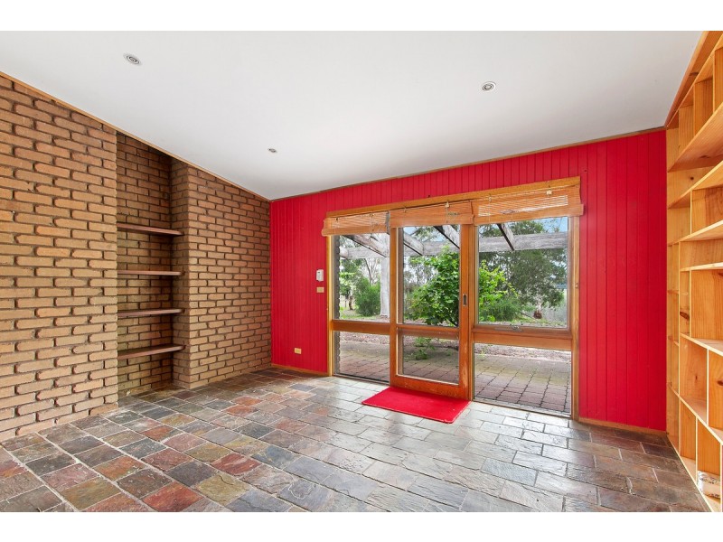 332 Redbank Road, Stratford VIC 3862