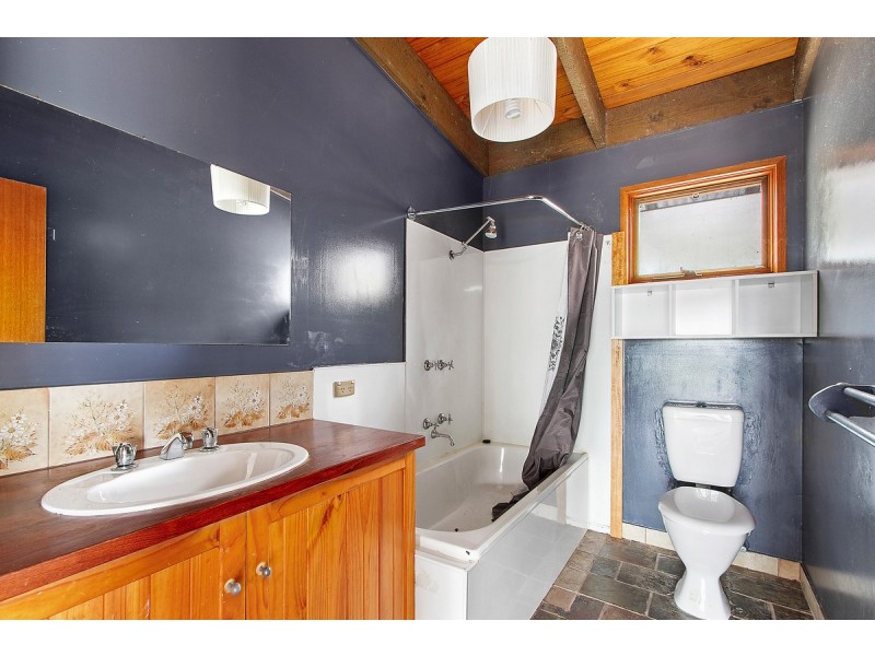 332 Redbank Road, Stratford VIC 3862