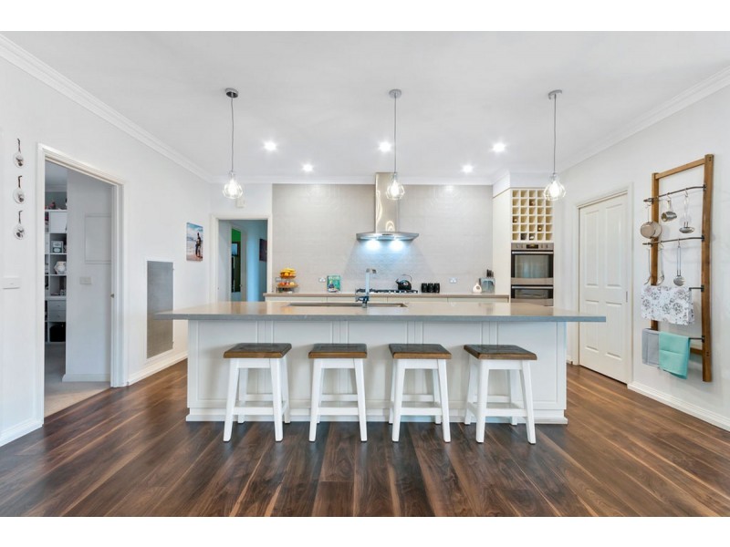 74 Sovereign Drive, Wurruk VIC 3850