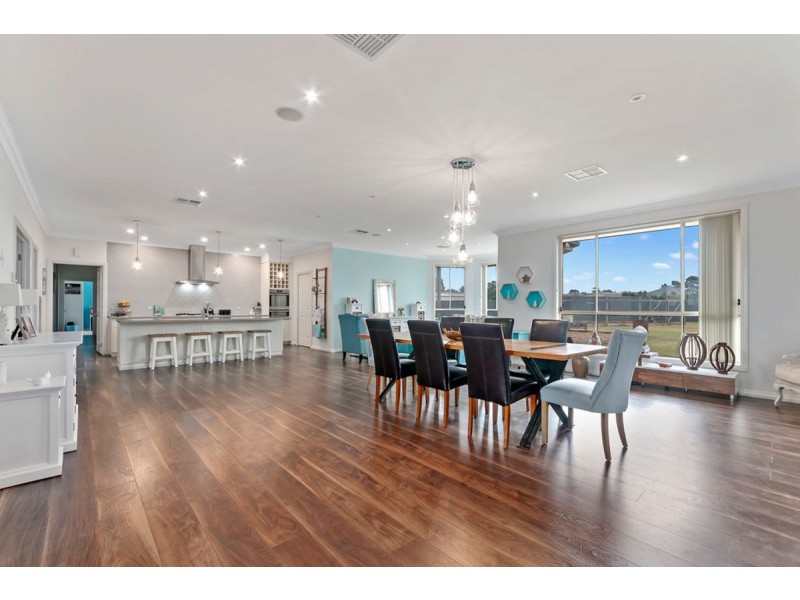 74 Sovereign Drive, Wurruk VIC 3850
