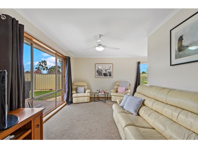 72 Montgomery Street, Sale VIC 3850