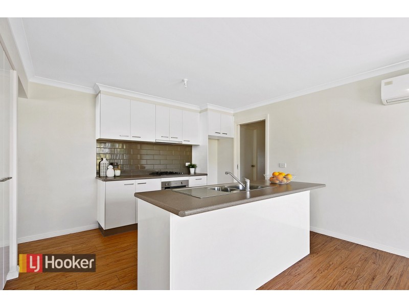 2/112 Tyers Street, Stratford VIC 3862