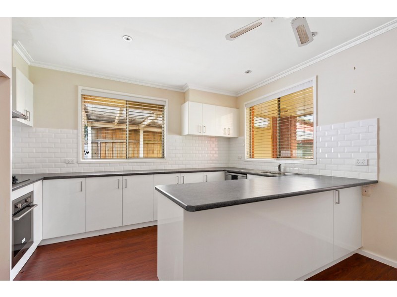 214 Guthridge Parade, Sale VIC 3850