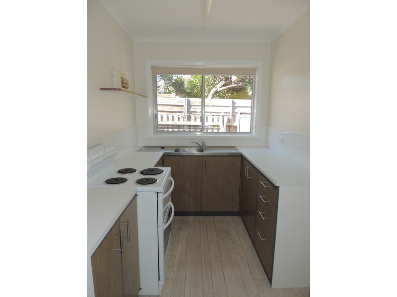 2/5 Foster Street, Sale VIC 3850