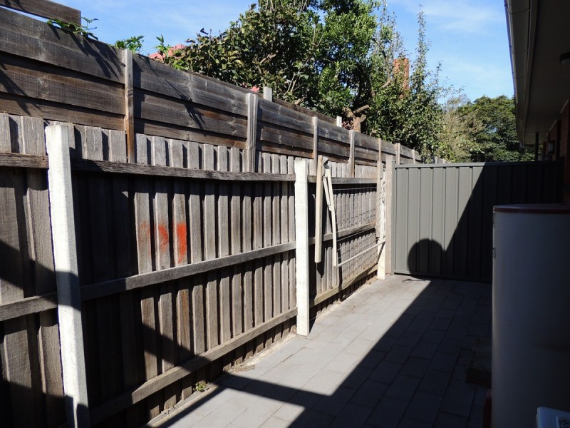 2/5 Foster Street, Sale VIC 3850