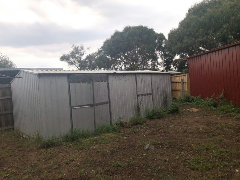 17 Jackson Avenue, Sale VIC 3850