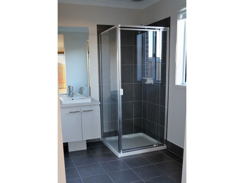 38 Woondella Boulevard, Sale VIC 3850