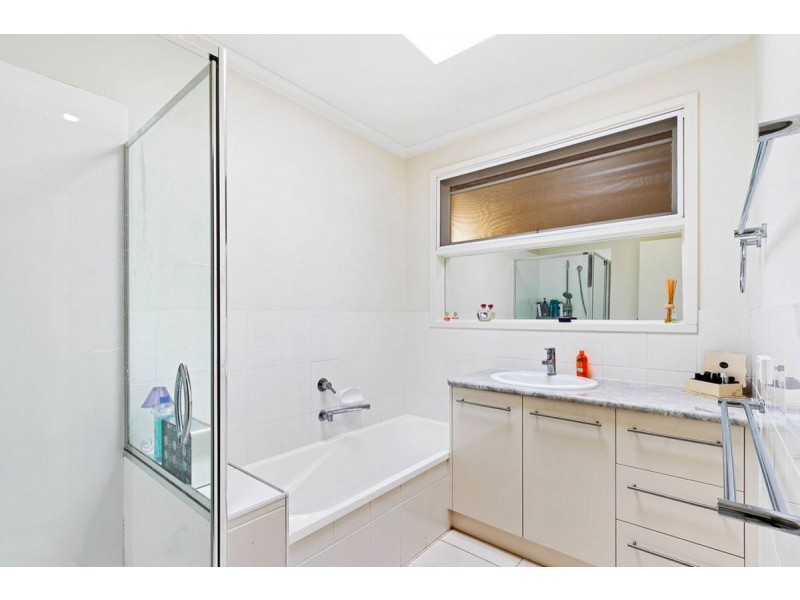 7 Sandra Court, Sale VIC 3850