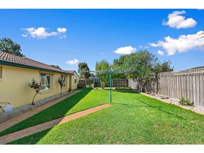 7 Sandra Court, Sale VIC 3850
