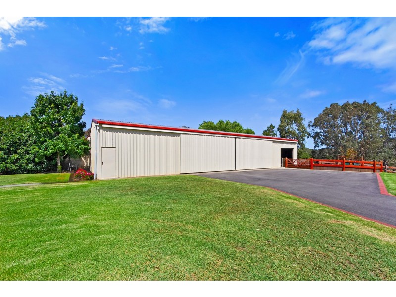 11 Finegan Court, Sale VIC 3850