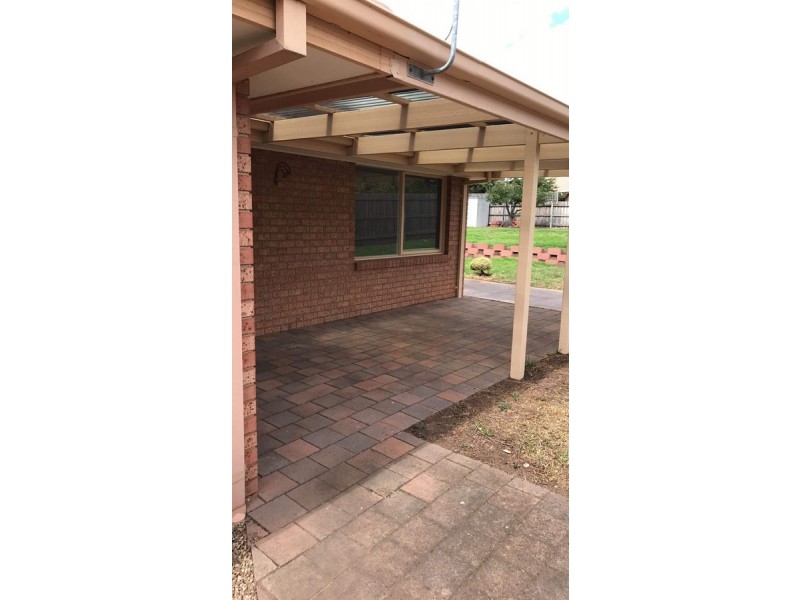 40 Montgomery Street, Sale VIC 3850