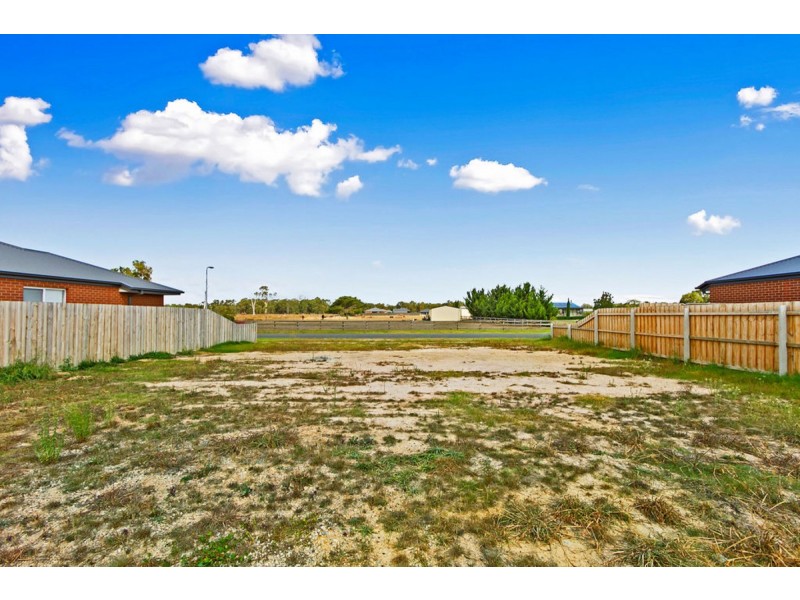 Lot 8/95 Hobson Street, Stratford VIC 3862
