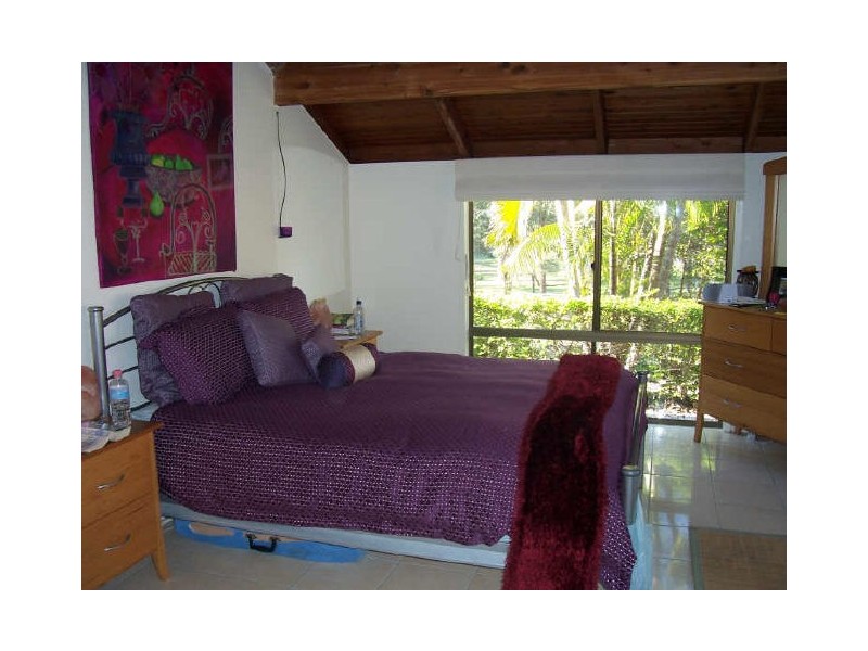 2 Narrabundah Street, Mudgeeraba QLD 4213